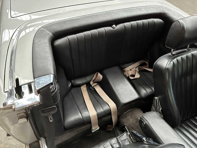 Mercedes-benz 300 sl r107 (hardtop + softtop) 179pk 1987 sl-klasse, pf-152-p - afbeelding 36 van  45