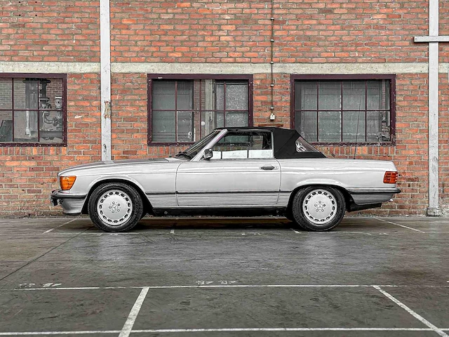 Mercedes-benz 300 sl r107 (hardtop + softtop) 179pk 1987 sl-klasse, pf-152-p - afbeelding 11 van  45