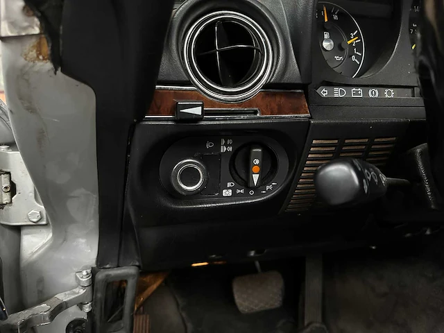 Mercedes-benz 300 sl r107 (hardtop + softtop) 179pk 1987 sl-klasse, pf-152-p - afbeelding 17 van  45