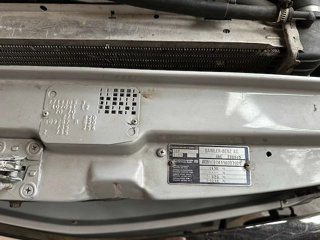 Mercedes-benz 300 sl r107 (hardtop + softtop) 179pk 1987 sl-klasse, pf-152-p - afbeelding 32 van  45