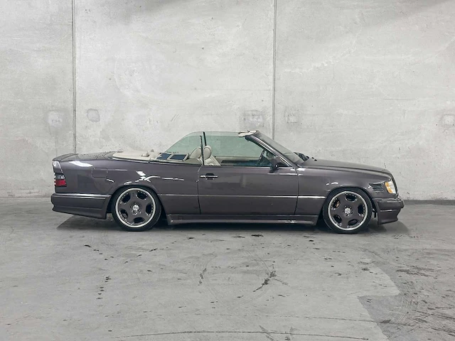 Mercedes-benz 300ce-24 cabrio 200-500 (w124) 230pk 1992, 90-ls-rs - afbeelding 40 van  42