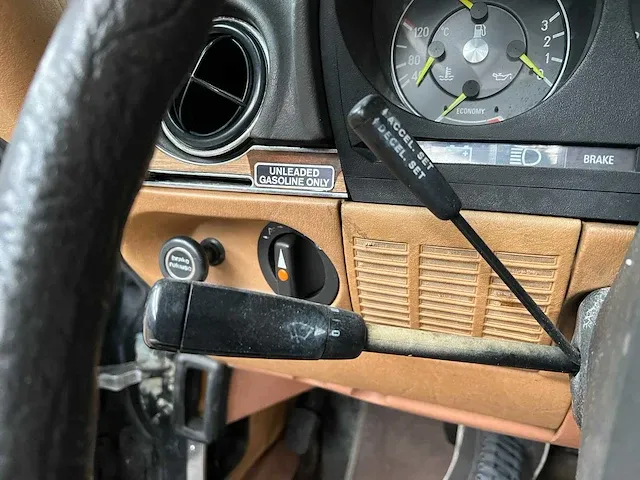 Mercedes-benz 380 sl 3.8 v8 204pk 1982 -youngtimer- - afbeelding 34 van  47