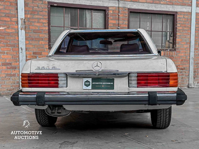 Mercedes-benz 380 sl 3.8 v8 204pk 1982 sl-klasse youngtimer - afbeelding 9 van  39