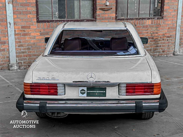 Mercedes-benz 380 sl 3.8 v8 204pk 1982 sl-klasse youngtimer - afbeelding 10 van  39