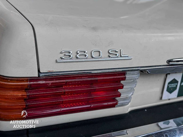 Mercedes-benz 380 sl 3.8 v8 204pk 1982 sl-klasse youngtimer - afbeelding 13 van  39