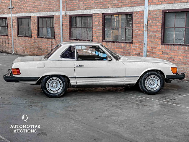 Mercedes-benz 380 sl 3.8 v8 204pk 1982 sl-klasse youngtimer - afbeelding 15 van  39