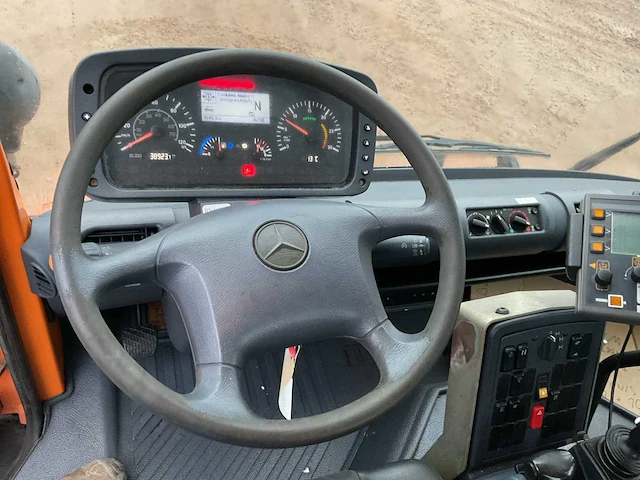 Mercedes benz 405/10 unimog - afbeelding 9 van  11