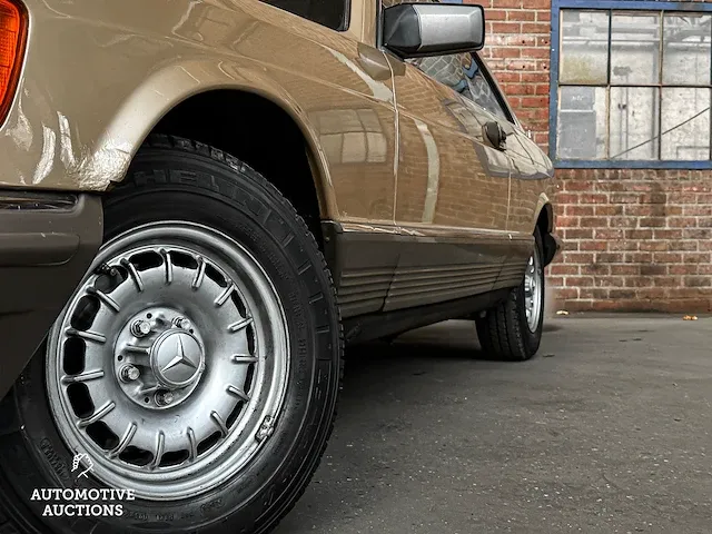 Mercedes-benz 500 sec 241pk 1981, 91-tl-bp - afbeelding 23 van  46