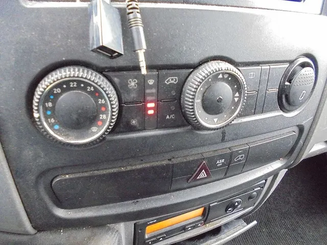 Mercedes benz 516 2.2 cdi 366 be 2-vrb-97 - afbeelding 3 van  18