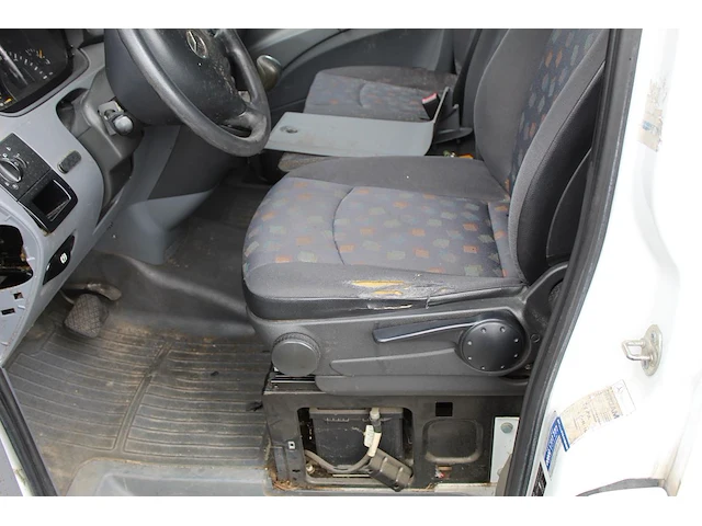 Mercedes-benz 639 vito 111 cdi metkenteken 27-bs-jz. datum eerste toelating 17-3-2005. apk vervaldatumper 1... - afbeelding 5 van  16