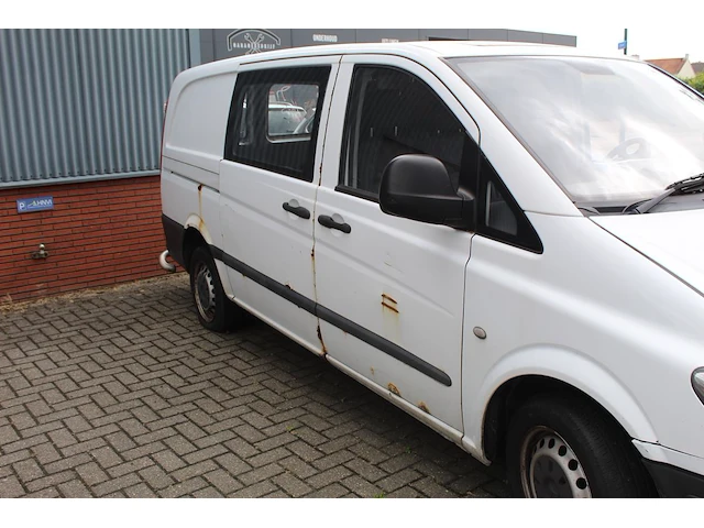 Mercedes-benz 639 vito 111 cdi metkenteken 27-bs-jz. datum eerste toelating 17-3-2005. apk vervaldatumper 1... - afbeelding 10 van  16