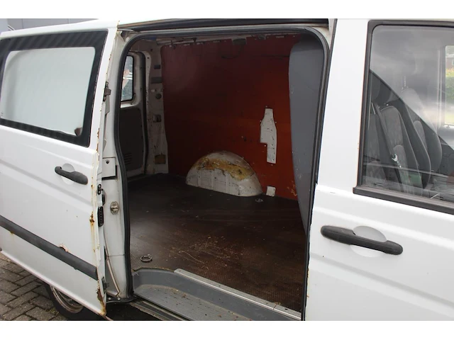 Mercedes-benz 639 vito 111 cdi metkenteken 27-bs-jz. datum eerste toelating 17-3-2005. apk vervaldatumper 1... - afbeelding 13 van  16