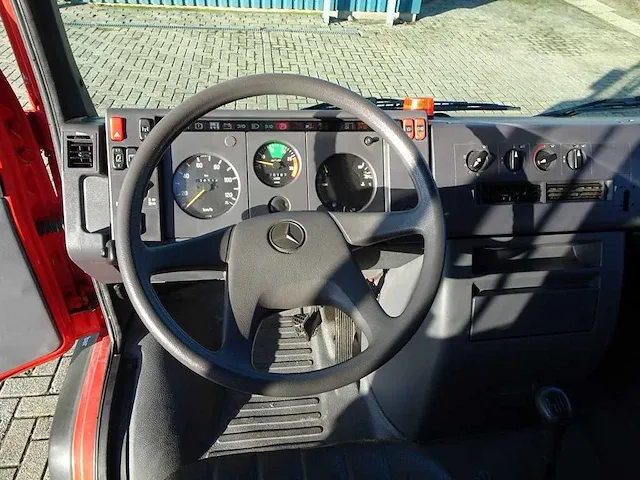 Mercedes-benz 814d bedrijfswagen - afbeelding 2 van  27