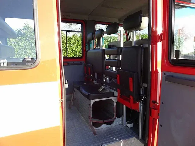 Mercedes-benz 814d bedrijfswagen - afbeelding 7 van  27
