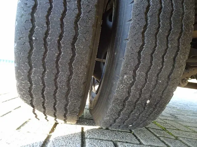 Mercedes-benz 814d bedrijfswagen - afbeelding 13 van  27