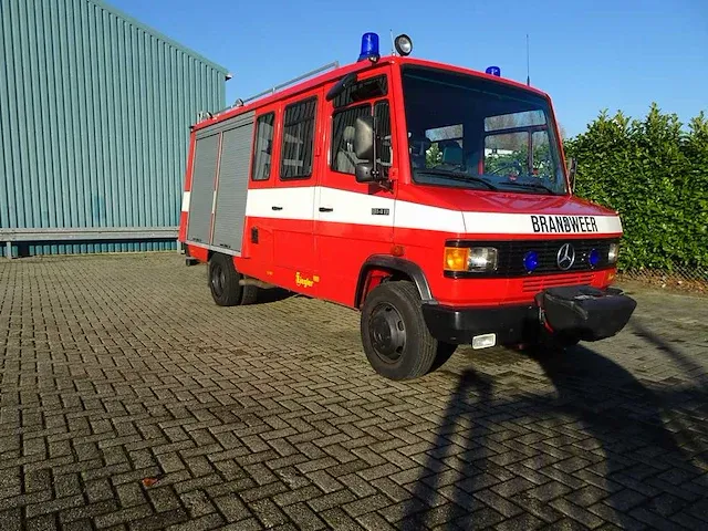 Mercedes-benz 814d bedrijfswagen - afbeelding 22 van  27