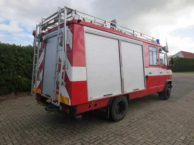Mercedes-benz 814d bedrijfswagen - afbeelding 7 van  13