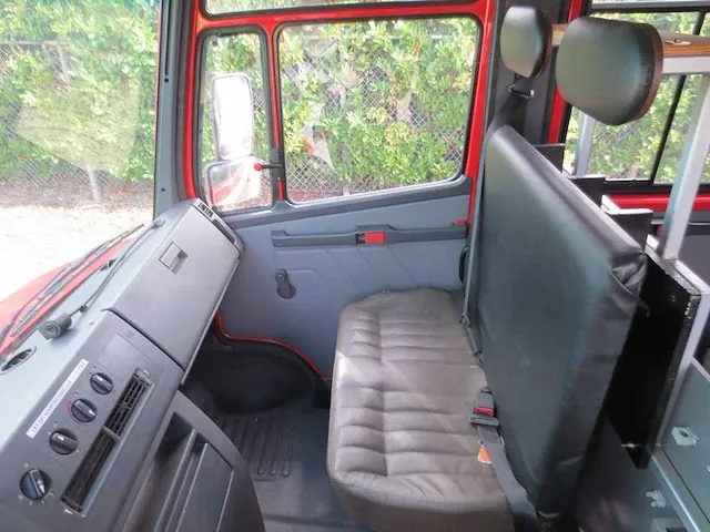 Mercedes-benz 814d bedrijfswagen - afbeelding 13 van  13