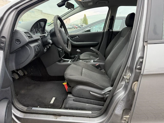 Mercedes-benz a 160, 2011 - afbeelding 24 van  26