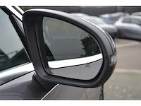 Mercedes-benz a 180 avantgarde - personenauto - afbeelding 3 van  37