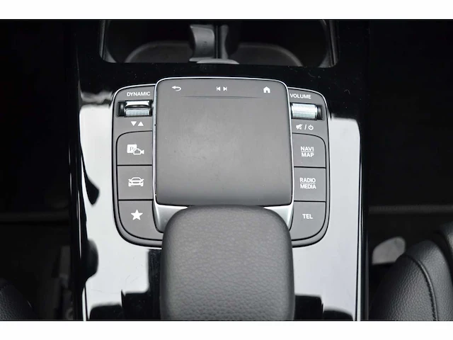 Mercedes-benz a 180 avantgarde - personenauto - afbeelding 14 van  37