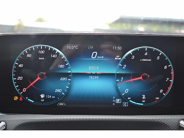 Mercedes-benz a 180 avantgarde - personenauto - afbeelding 19 van  37