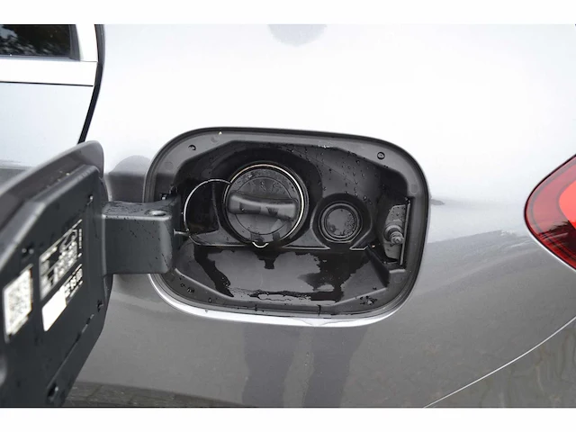 Mercedes-benz a 180 avantgarde - personenauto - afbeelding 37 van  37