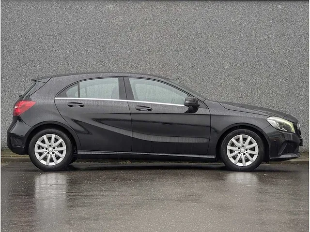 Mercedes-benz a-class 180 d lease edition | jd-736-h - afbeelding 28 van  34