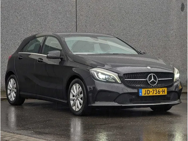 Mercedes-benz a-class 180 d lease edition | jd-736-h - afbeelding 23 van  34