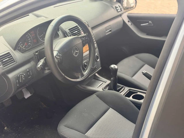Mercedes-benz a-klasse 150 classic , j-899-zv - afbeelding 3 van  13