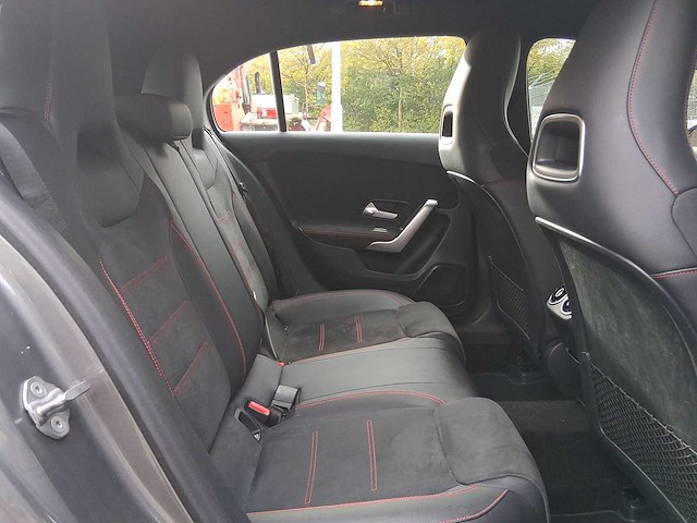 Mercedes-benz a-klasse 160 business sol amg 2020 | h-504-kh - afbeelding 21 van  32