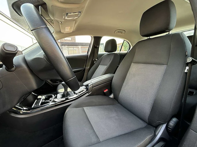 Mercedes-benz a-klasse 160 business solution | j-433-br - afbeelding 2 van  27