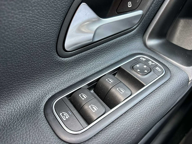 Mercedes-benz a-klasse 160 business solution | j-433-br - afbeelding 4 van  27
