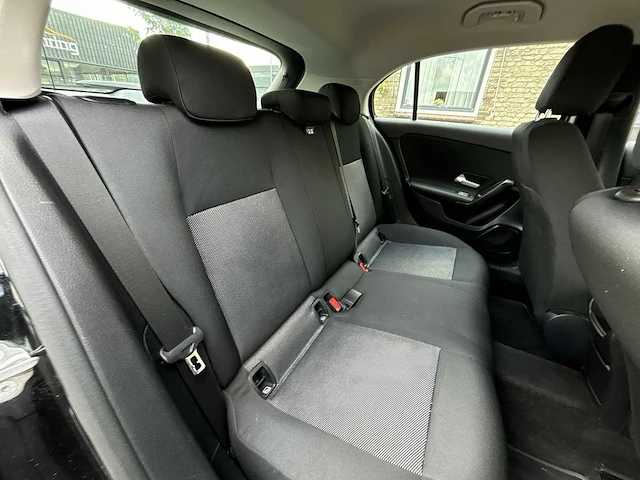 Mercedes-benz a-klasse 160 business solution | j-433-br - afbeelding 17 van  27