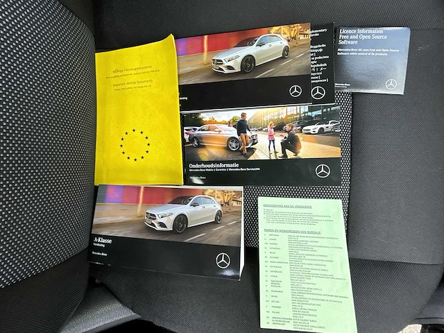 Mercedes-benz a-klasse 160 business solution | j-433-br - afbeelding 19 van  27