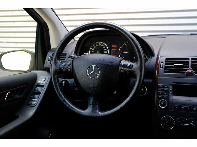 Mercedes-benz a-klasse 160 cdi elegance car 2006 | 66-tl-nj i - afbeelding 15 van  23