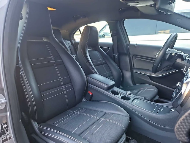 Mercedes-benz a-klasse 160 prestige car 2016 | n-695-jg - afbeelding 17 van  25