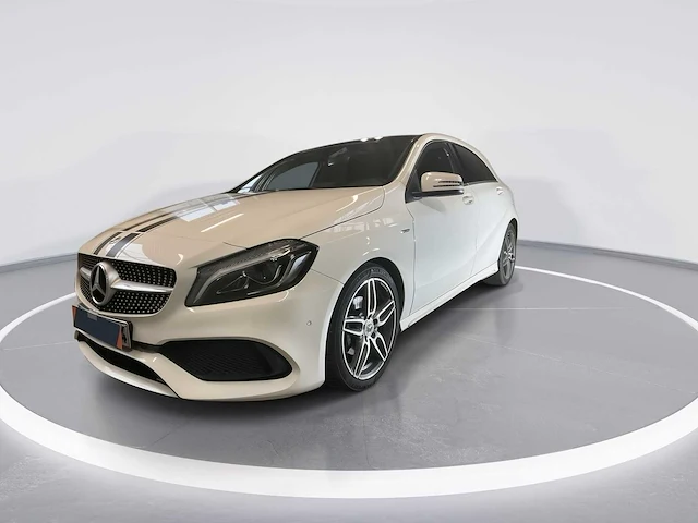 Mercedes-benz a-klasse 180 ambition - 2018 | 77-42-84 - afbeelding 1 van  32