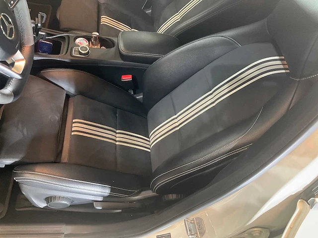 Mercedes-benz a-klasse 180 ambition - 2018 | 77-42-84 - afbeelding 22 van  32