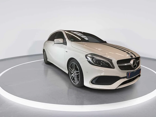 Mercedes-benz a-klasse 180 ambition - 2018 | 77-42-84 - afbeelding 28 van  32