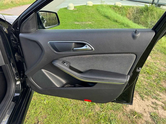 Mercedes-benz a-klasse 180 amg 19'' ambition n-719-jn - afbeelding 4 van  32