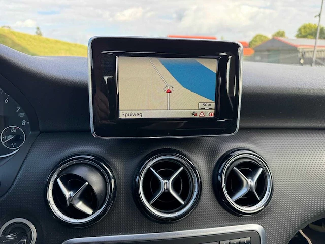 Mercedes-benz a-klasse 180 amg 19'' ambition n-719-jn - afbeelding 22 van  32
