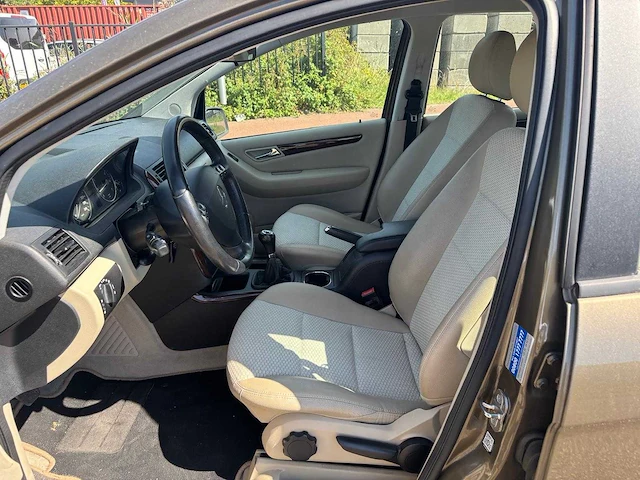 Mercedes-benz a-klasse 180 blueefficiency elegance 2009 | 64-kdh-1 i - afbeelding 7 van  14