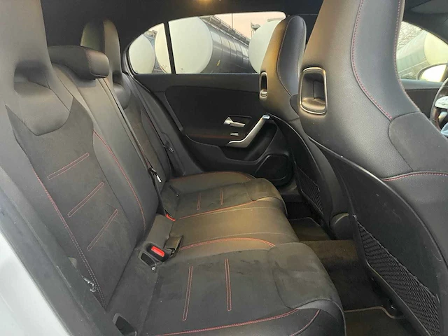 Mercedes-benz a-klasse 180 business solution amg - 2019 | g-520-sb - afbeelding 16 van  28