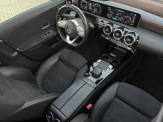 Mercedes-benz a-klasse 180 business solution amg - 2019 | g-520-sb - afbeelding 19 van  28