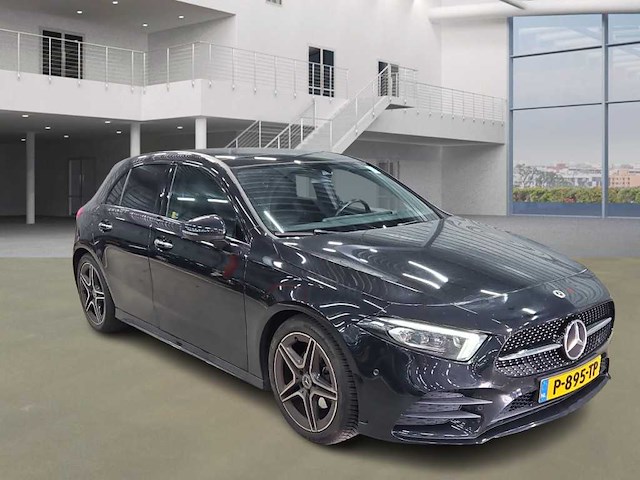 Mercedes-benz a-klasse 180 business solution amg 2022 | p-895-tp - afbeelding 20 van  26