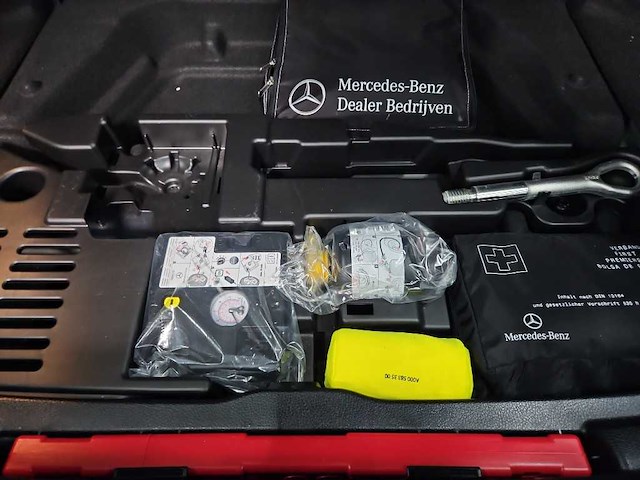 Mercedes-benz a-klasse 180 business solution amg 2022 | p-895-tp - afbeelding 25 van  26