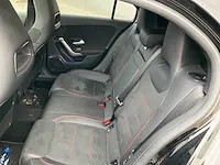 Mercedes-benz a-klasse 180 business solution amg automaat 2020 panoramadak 17" inch virtual cockpit, j-879-fl - afbeelding 19 van  30