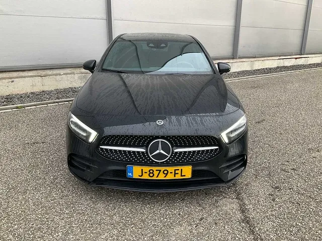 Mercedes-benz a-klasse 180 business solution amg automaat 2020 panoramadak 17" inch virtual cockpit, j-879-fl - afbeelding 29 van  30