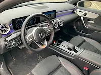 Mercedes-benz a-klasse 180 business solution amg automaat 2020 panoramadak 17" inch virtual cockpit, j-879-fl - afbeelding 30 van  30